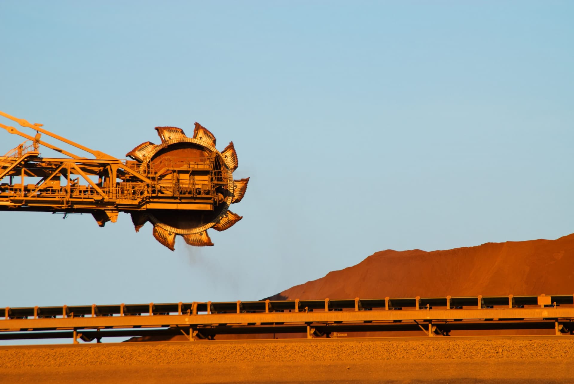 Mining equipment